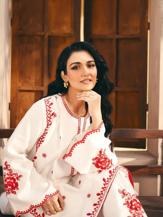 Alyana β Embroidered 2-Piece Arabic Lawn Set (Shirt & Plazo)