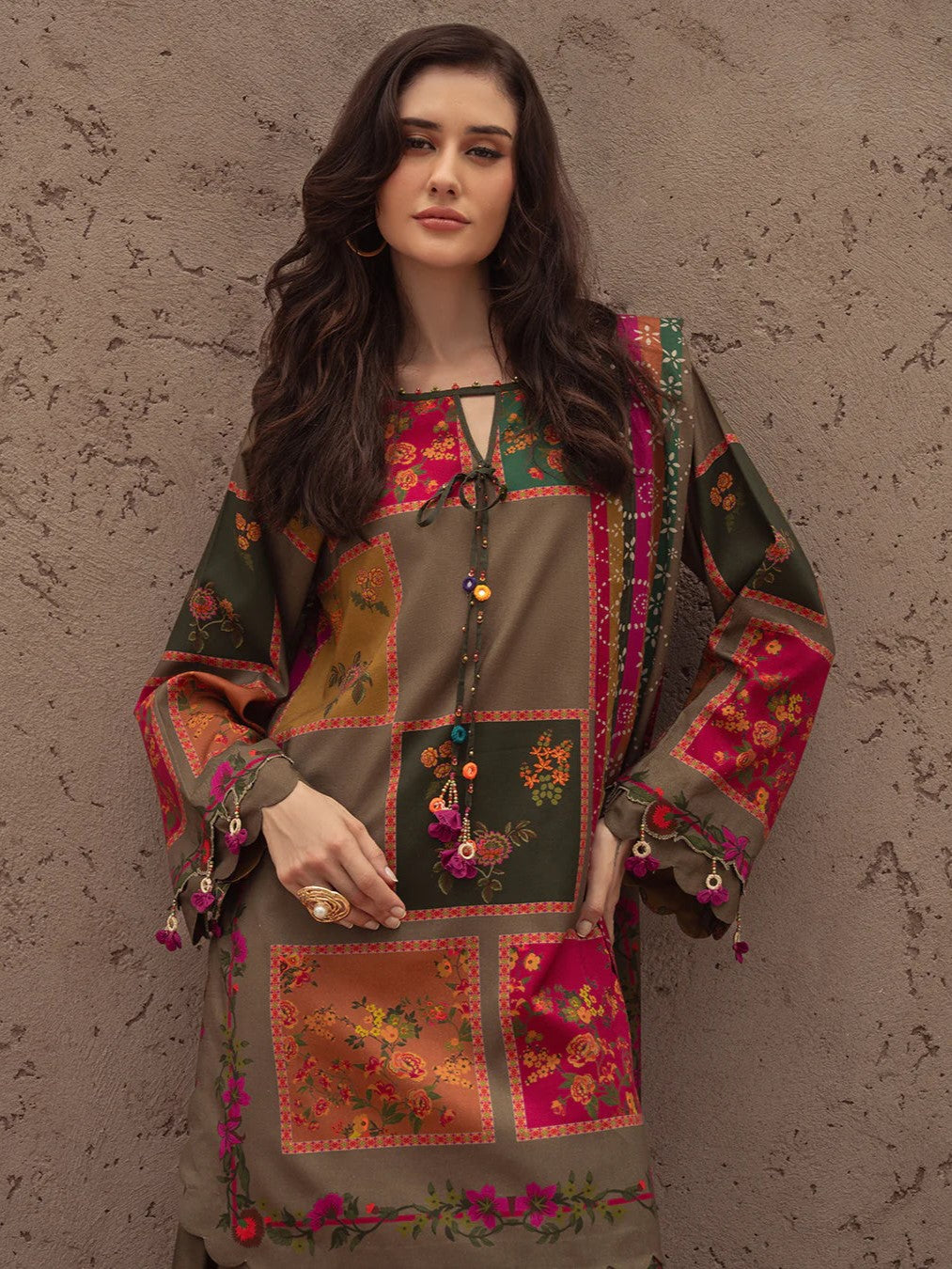 Arzoo β Floral Harmony Digital Printed 3 Piece Dress (Stitched)