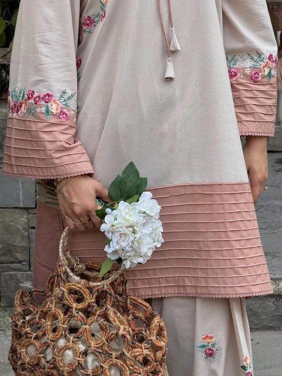 Vaari β Embroidered 2-Piece Lawn Set with Farshi Shalwar