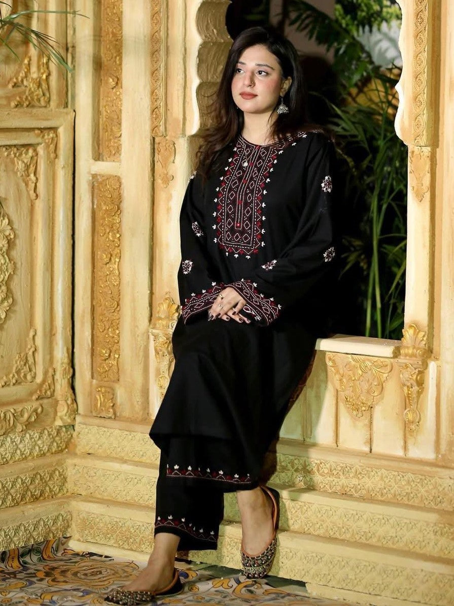 Sindhi Embroidered Long-Length Suit - Main Image