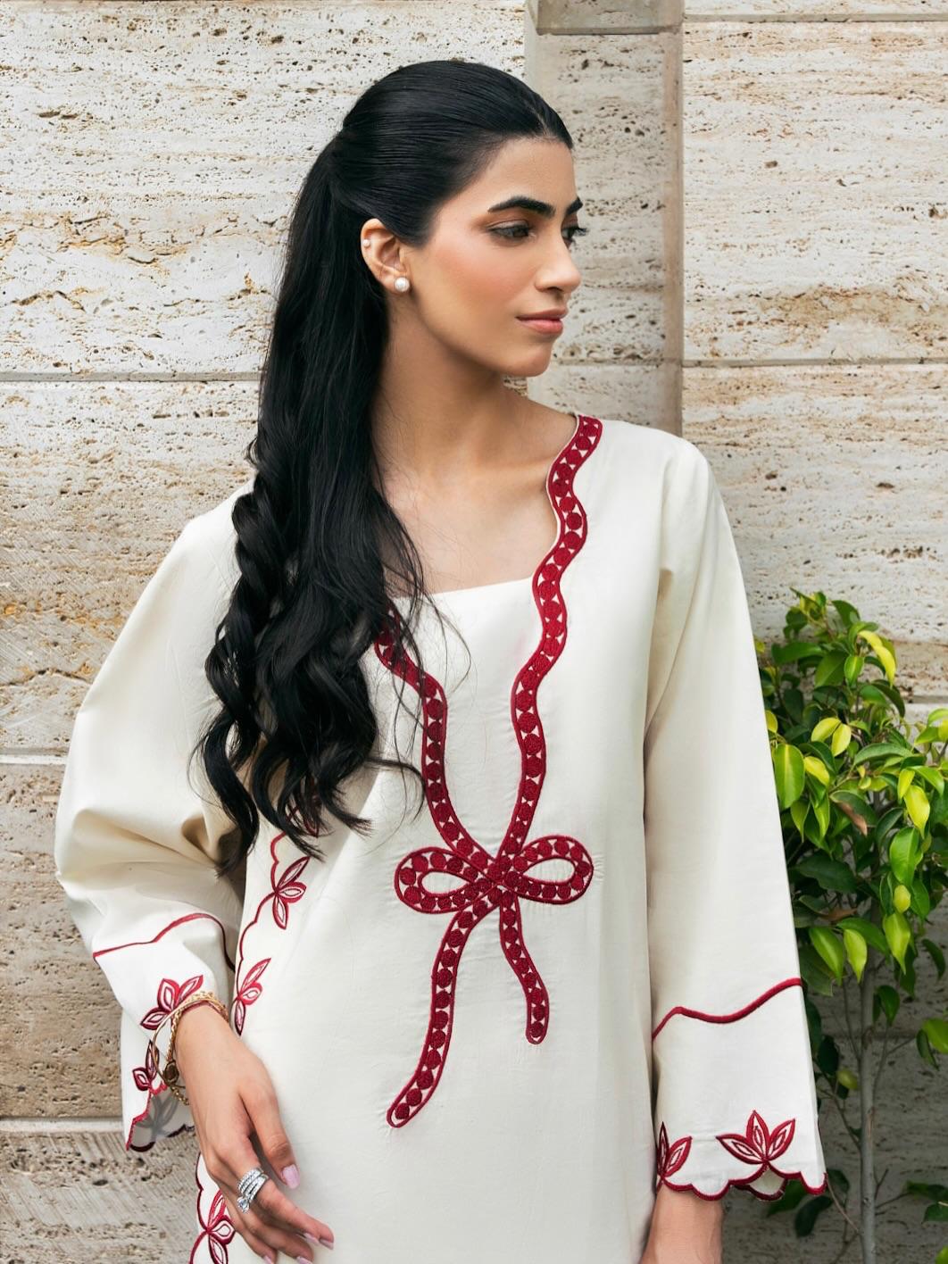 Zola – Luxury Embroidered 3-Piece Suit (Stitched)