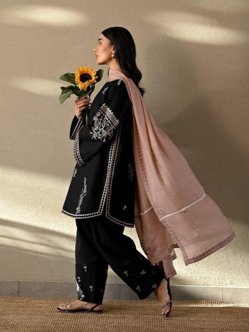 Zaib β Luxury Embroidered Co-Ord Set with Farshi Plazo