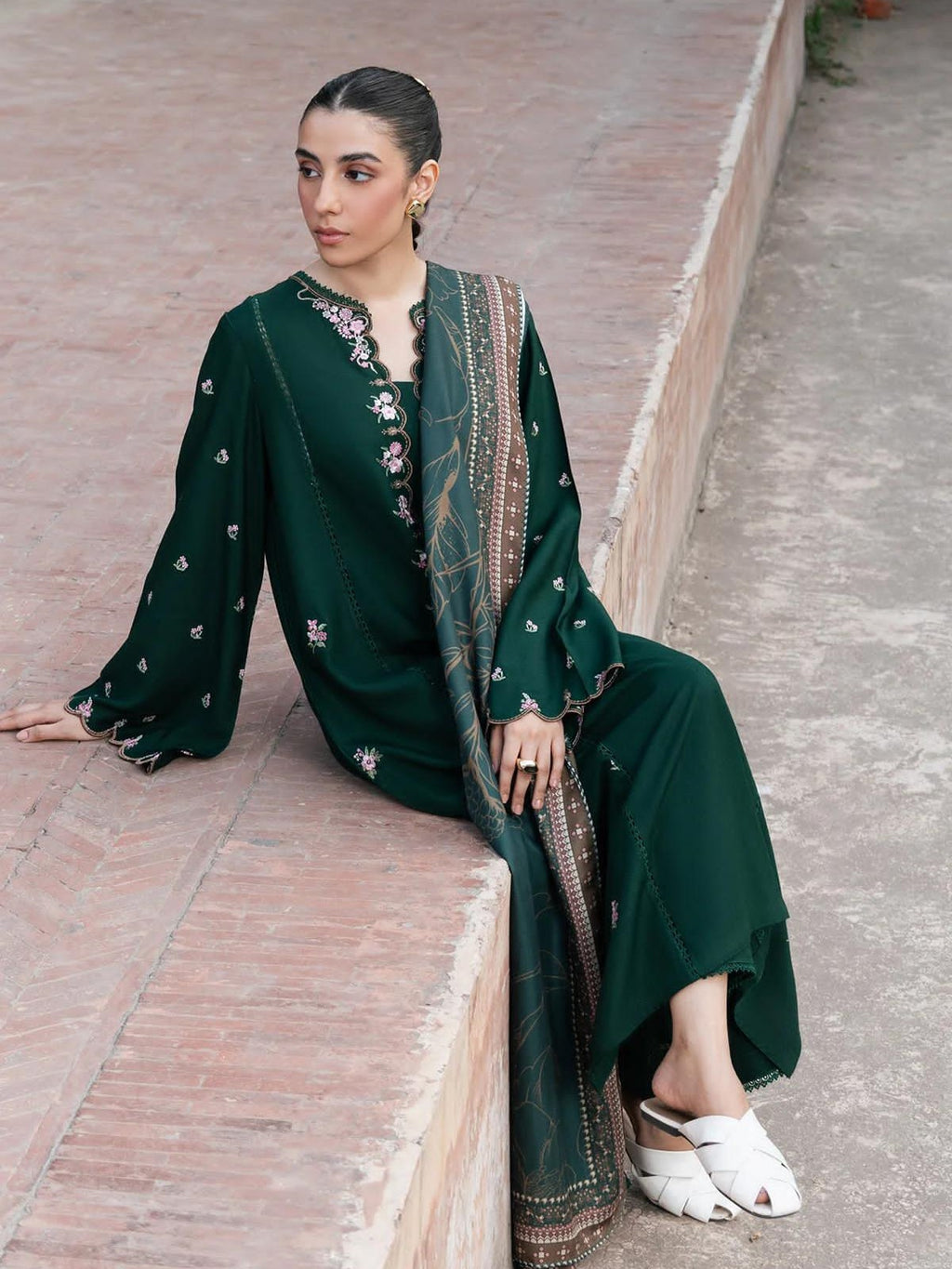 Ziva Green – Luxury Embroidered Co-Ord Set (2-Piece)