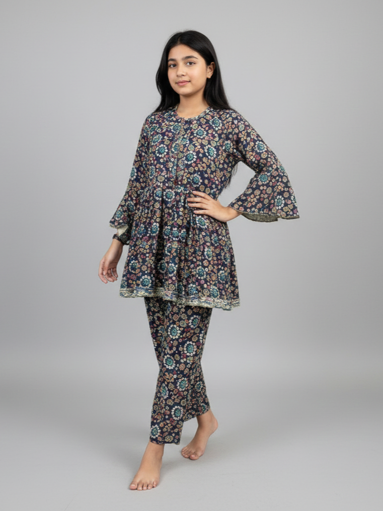 Blossom Two-Piece 016