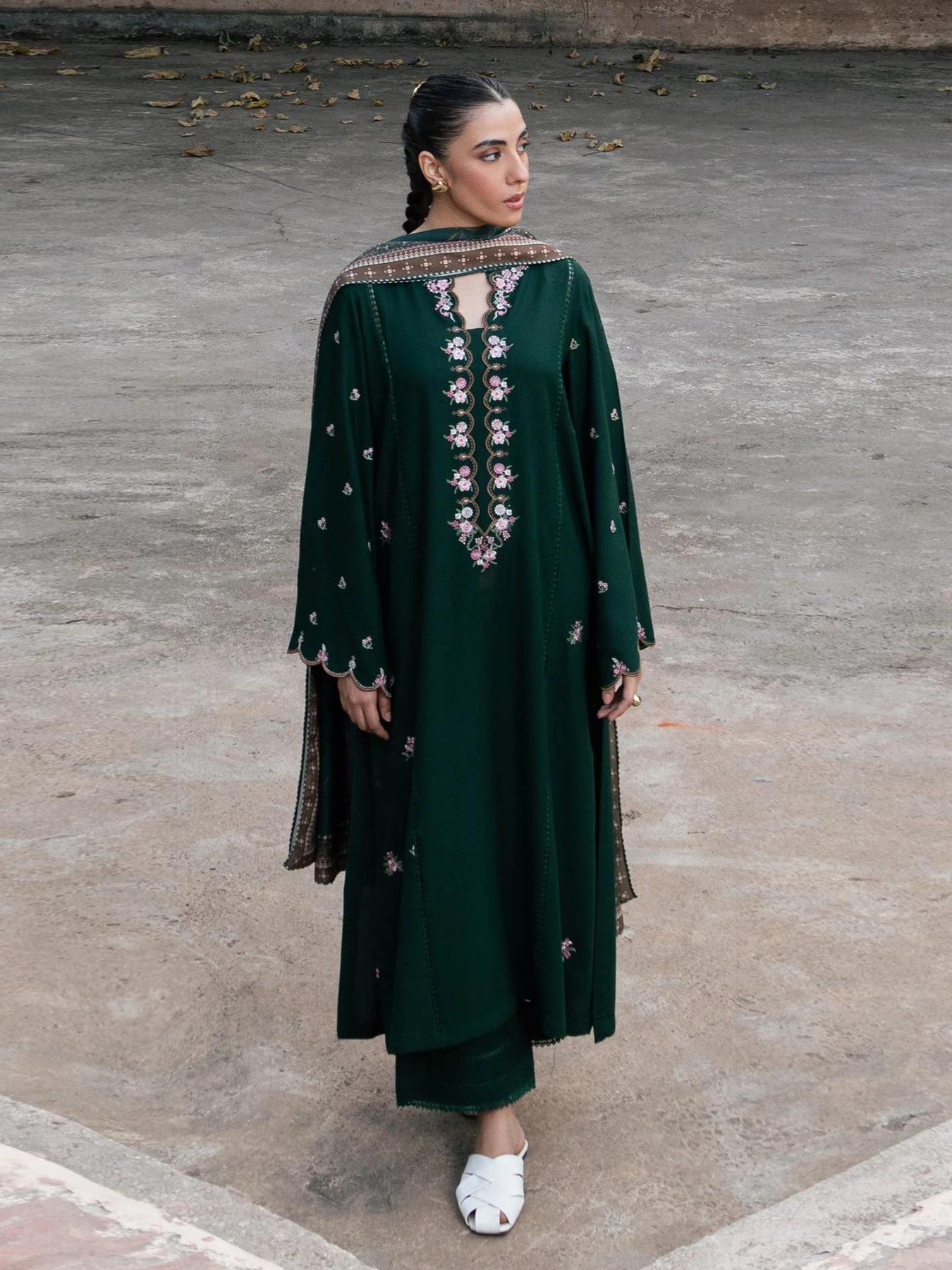 Ziva Green – Luxury Embroidered Co-Ord Set (2-Piece)