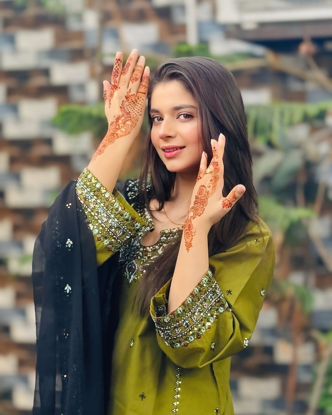 Mayal – Ezza Embroidered 3-Piece Lawn Set