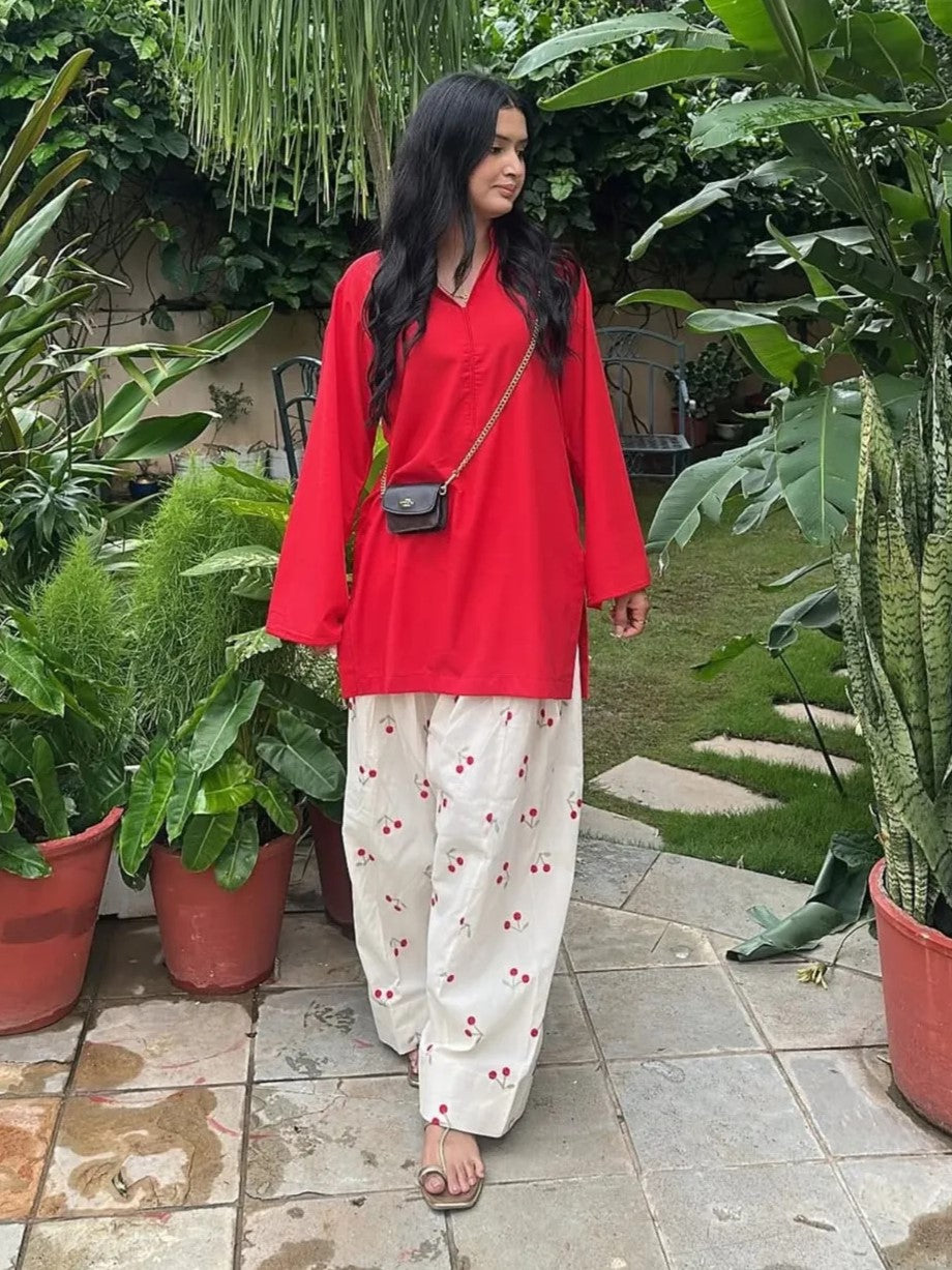 Mahi – 2-Piece Lawn Set with Farshi Shalwar