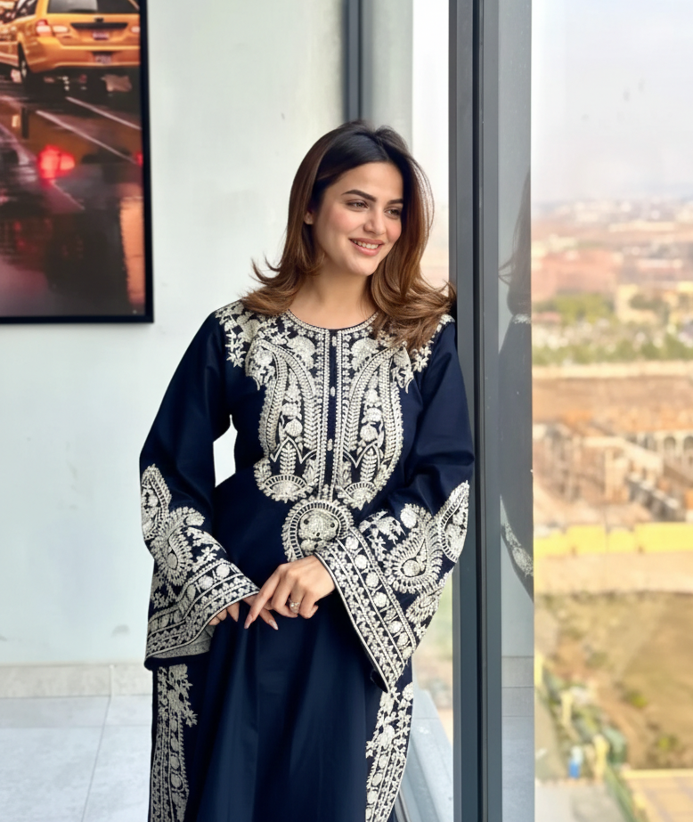 Zeenat Embroidered 3PC Dress