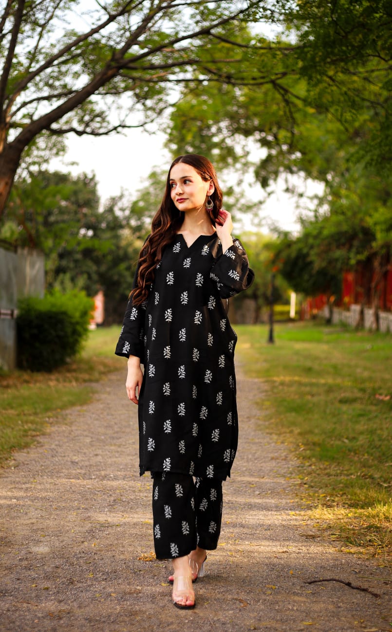 Saleha Stitched Printed 2-Piece Dress