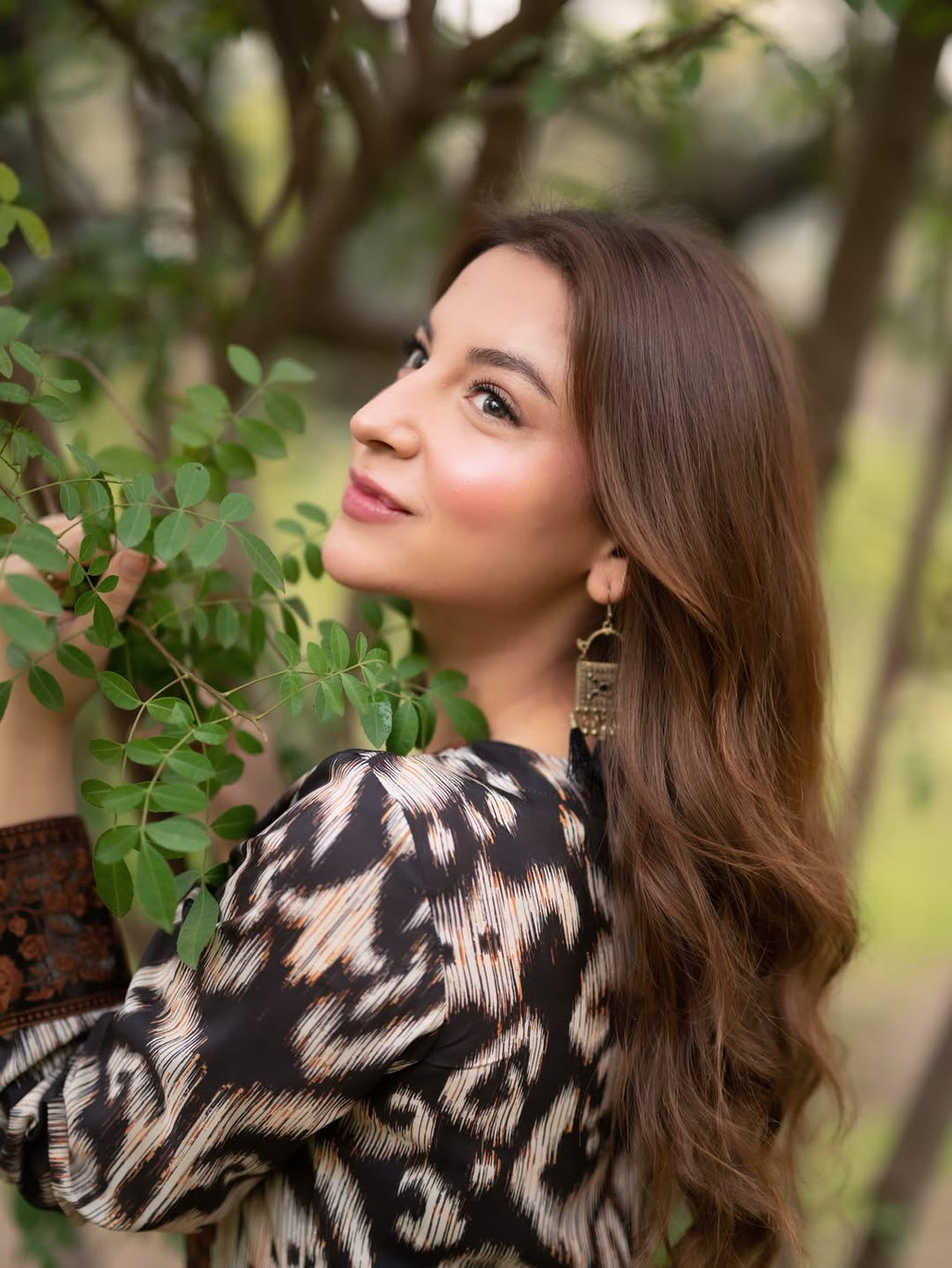 Sahar Embroidered Patch Kaftaan