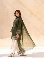 Haya – Embroidered Lawn 3 Piece