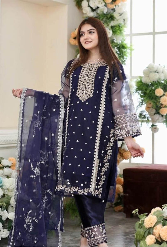 Tehzeeb Embroidered 3 Piece Stitched