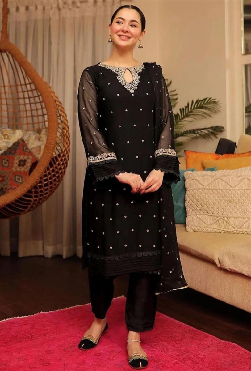 Hania Shafoon Embroidered 3 Piece Stitched