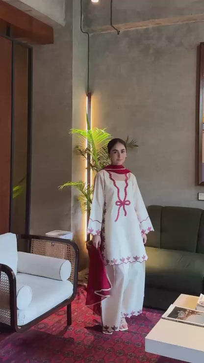 Zola – Luxury Embroidered 3-Piece Suit (Stitched)