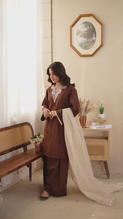 Erina – Luxury Embroidered 3-Piece Suit with Farshi Shalwar (Stitched)