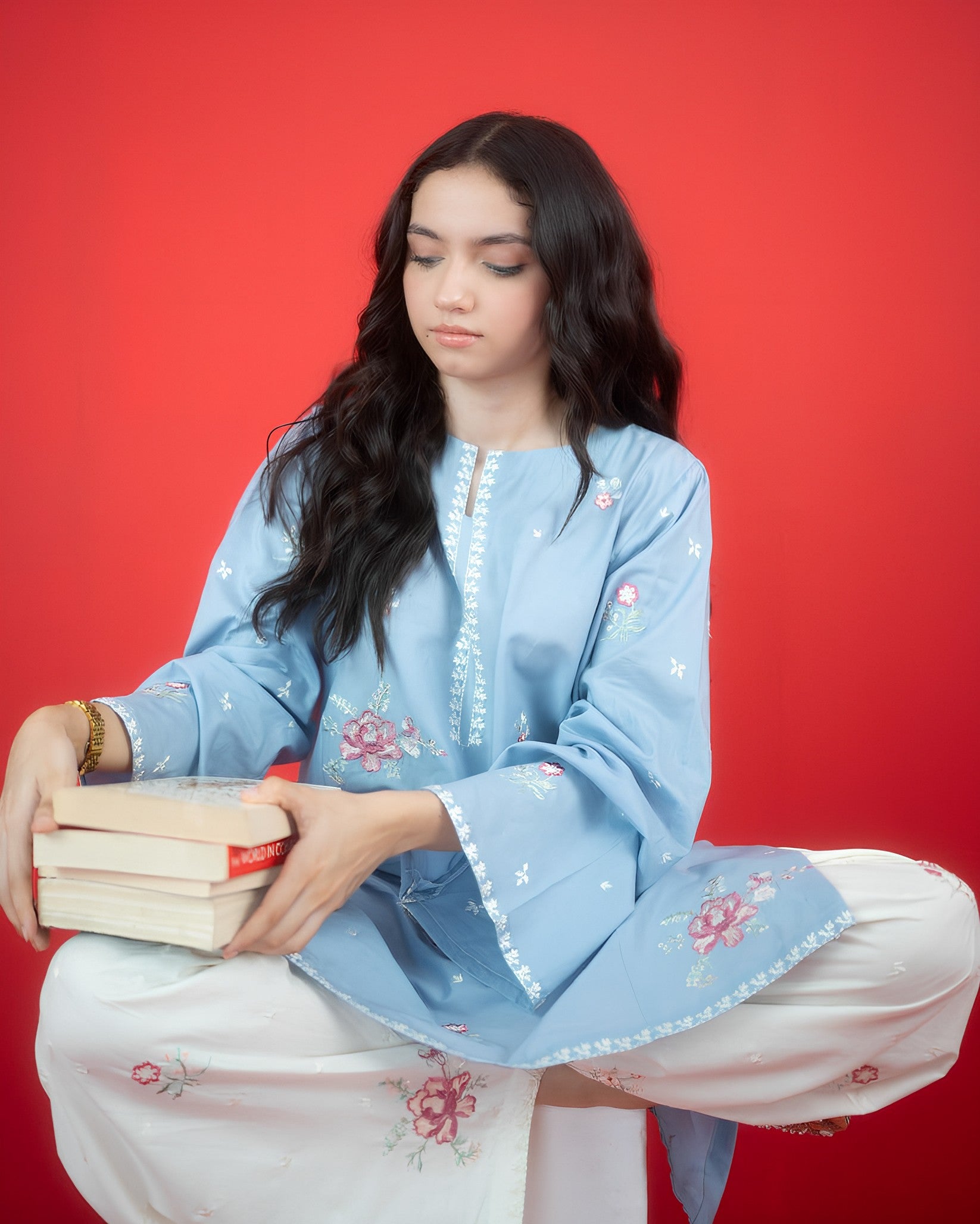 FIZA – Embroidered Pure Lawn 2-Piece (Shirt + Plazo)